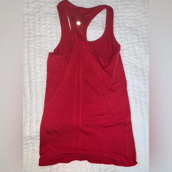 Tank - Picture 3 of 4